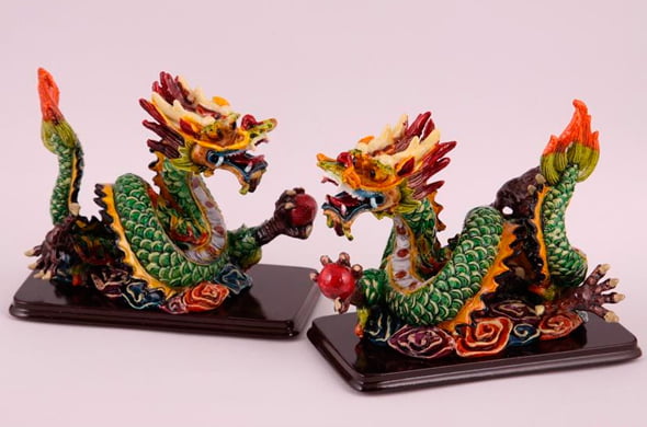 среднестатистическая цена на китайские фарфоровые статуэтки драконов